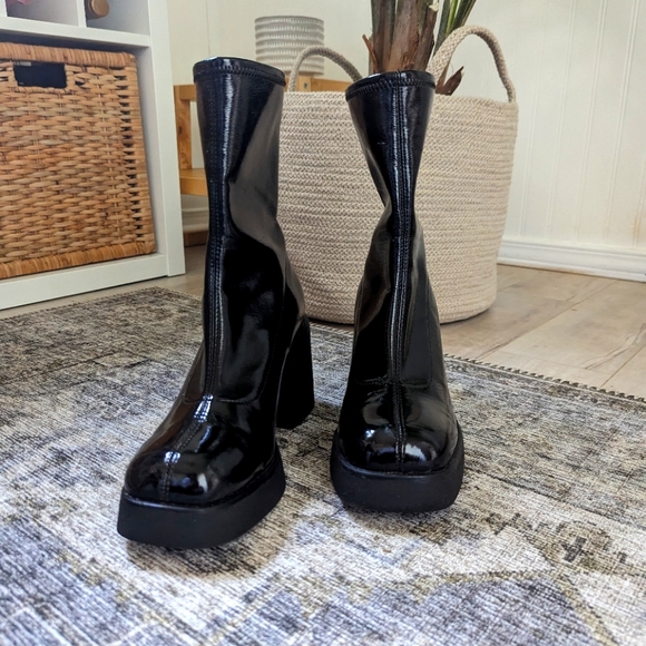 Call It Spring block heel boots - Picture 2 of 7